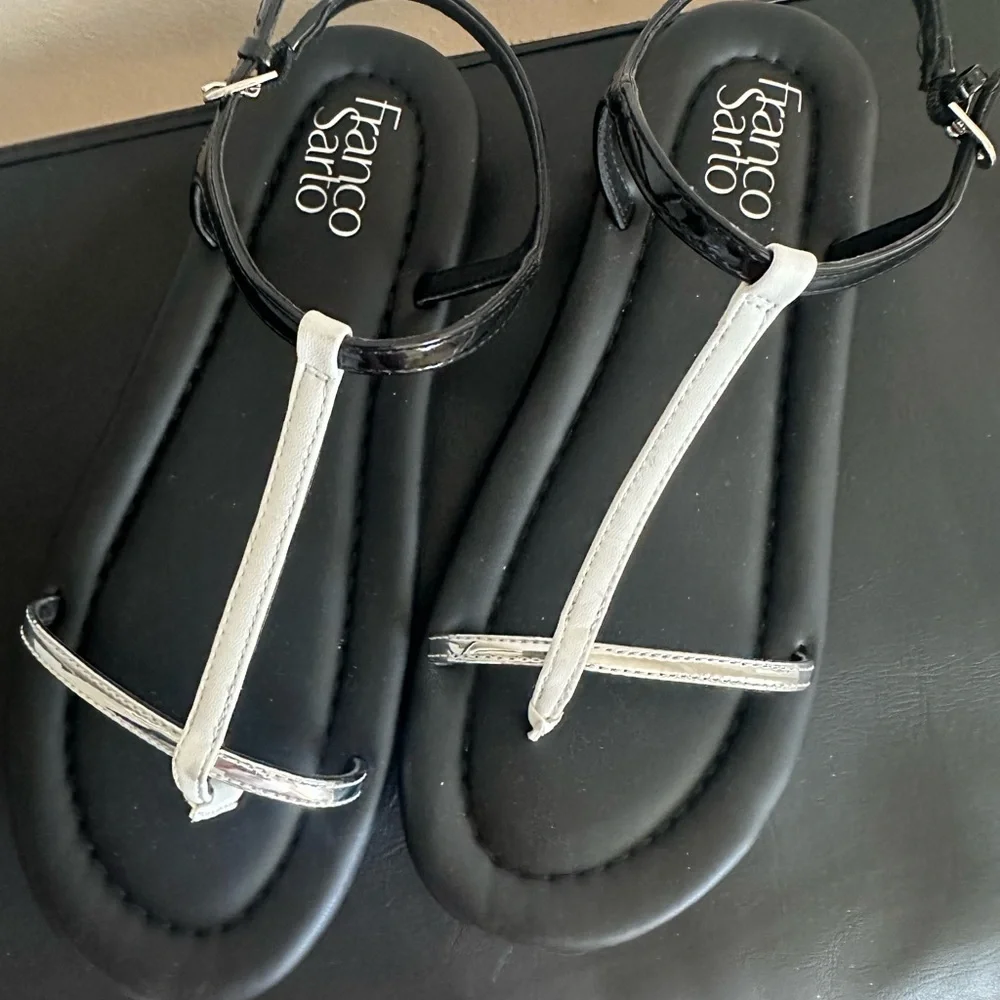 Nordstrom Franco Sarto Joela Black, White Silver Sandals. Cushioned bottom! - Picture 7 of 7